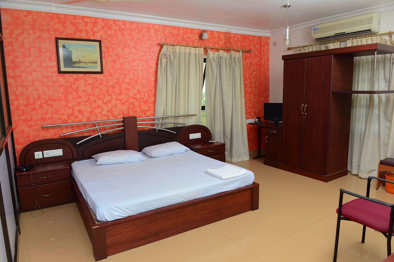 Tellicherry Mascot Paradise City Hotel מראה חיצוני תמונה